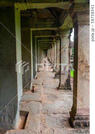 アンコールワットの第一回廊 58758341