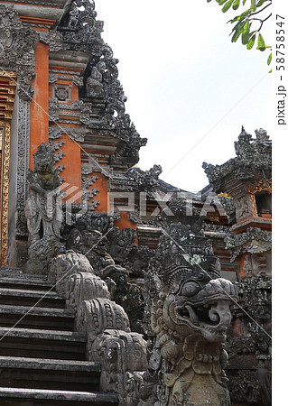 サラスワティ寺院 サラスワティ寺院 58758547