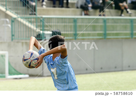 サッカー 試合 イメージ 石川県 内灘町サッカー競技場の写真素材