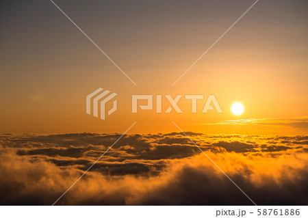 Light of coming and hope - Stock Photo [58761886] - PIXTA