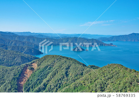 【レインボーライン 山頂公園 展望台からの風景】 福井県三方上中郡若狭町気山 58769335