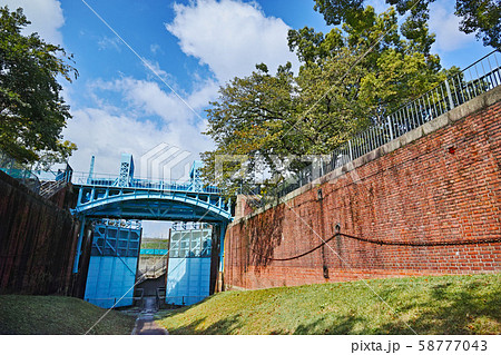 大阪 毛馬のこうもん(旧第一閘門・重要文化財) 大阪 毛馬のこうもん(旧第一閘門・重要文化財) 58777043