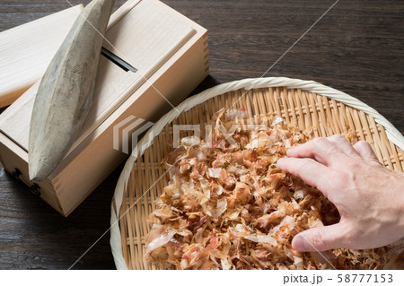 鰹削り節 58777153
