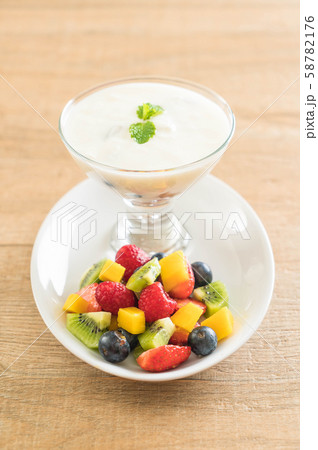 yogurt with mixed fruit (strawberry, blueberries, 58782176