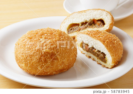 カレーパン カレーパン 58783945