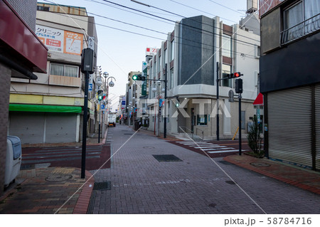 平井駅前 58784716