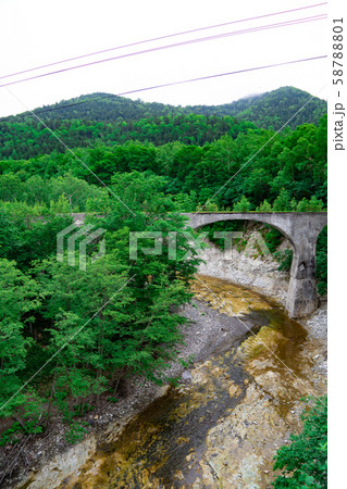 第三音更川橋梁　糠平　旧国鉄士幌線コンクリートアーチ橋梁群 58788801