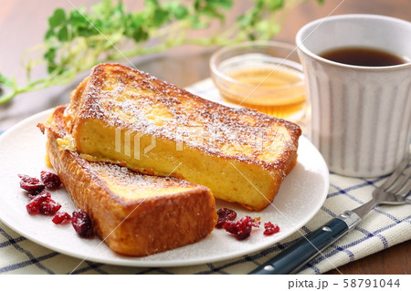 フレンチトースト　美味しそう 58791044