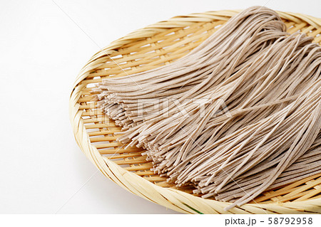 十割蕎麦　半生そば 58792958