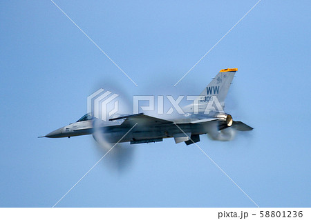 F-16 ファイティング・ファルコン F-16 ファイティング・ファルコン 58801236