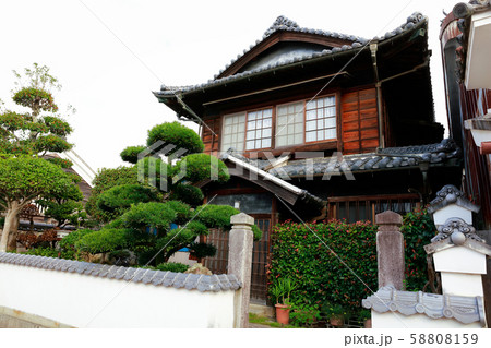 うだつの町並み 58808159