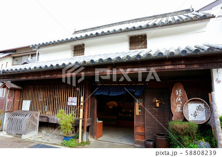 うだつの町並み 58808239