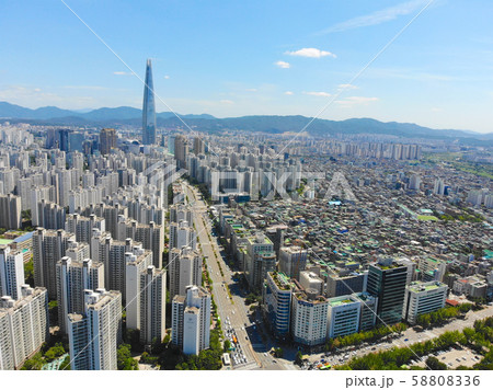Aerial view of Seoul city with Lotte toweron the background, South Korea Aerial view of Seoul city with Lotte toweron the background, South Korea 58808336