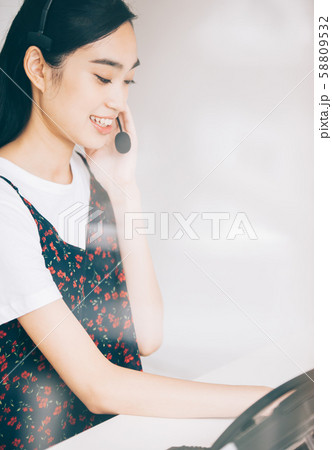 アルバイト　コールセンター 58809532