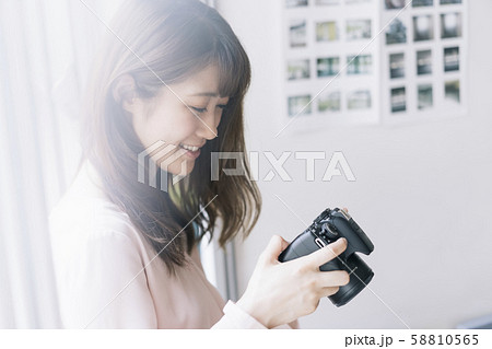 女性 ビジネス ビジネスウーマン 女性 ビジネス ビジネスウーマン 58810565