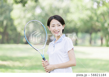 女性　テニス 58821184