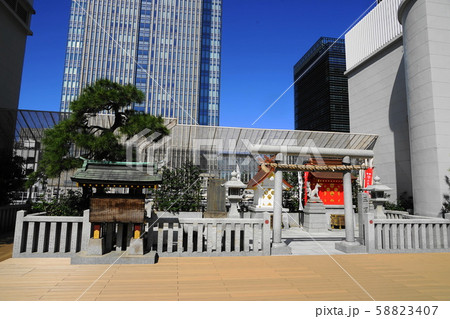 10月　中央93三囲神社日本橋摂社･天空神社 58823407