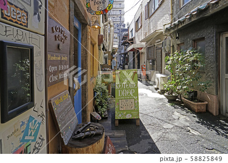 大須　路地裏 58825849