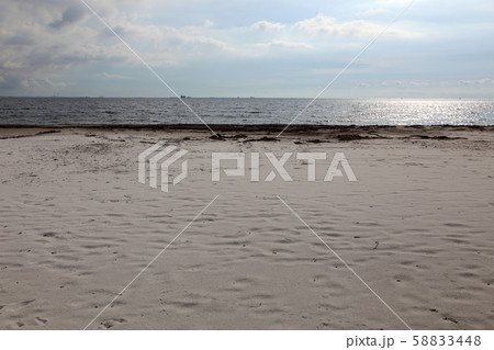 砂浜 58833448