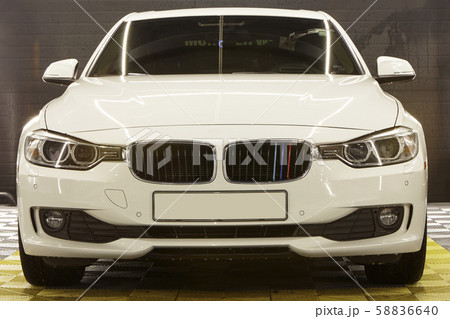 自動車 BMW 320D 58836640