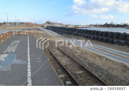 東日本大震災 58836687