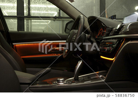 自動車 BMW インストルメントパネル 58836750
