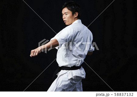 空手　KARATE　男性 58837132