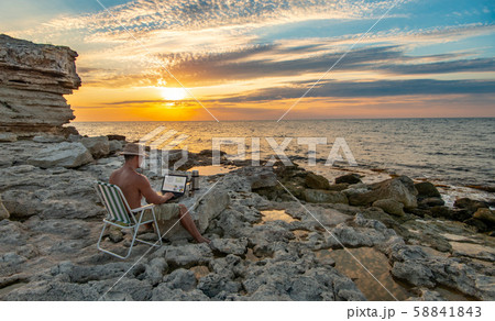 tourist - freelancer on wild nature 58841843