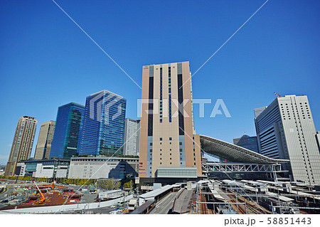 大阪梅田 JR大阪駅 大阪ステーションシティとグランフロント大阪 58851443