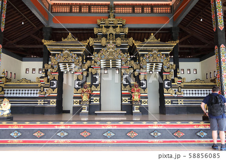 タナロット寺院に隣接する建築物 タナロット寺院に隣接する建築物 58856085