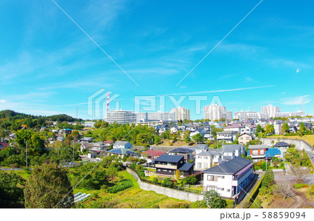 上谷戸大橋から望む稲城市の街並み 上谷戸大橋から望む稲城市の街並み 58859094