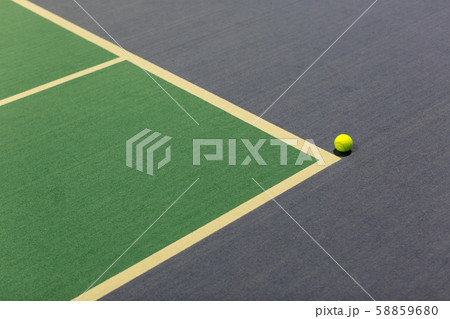 テニス　フォルト　アウト 58859680