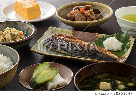 焼きさば定食の写真素材 焼きさば定食の写真素材