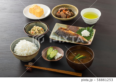 焼きさば定食の写真素材 焼きさば定食の写真素材