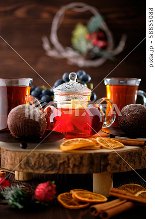 Closeup view of grape and lemon tea with chocolate Closeup view of grape and lemon tea with chocolate 58865088