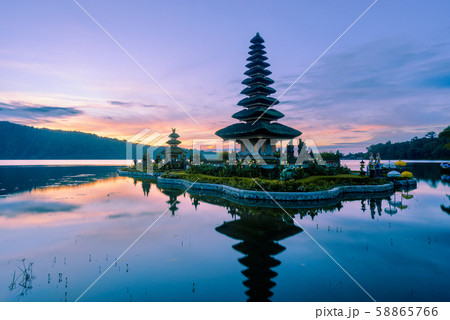 Pura Ulun Danu Beratan temple in Bali 58865766