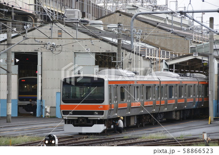 武蔵野線用に転用改造が進む、総武線E231系 58866523