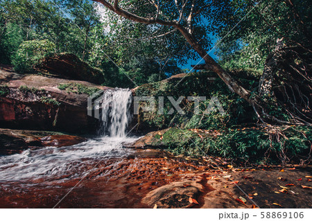 soft water of the stream in the WIMAN THIP soft water of the stream in the WIMAN THIP 58869106