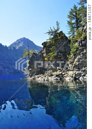 ファントムシップ in クレーターレイク Crater Lake National Park ファントムシップ in クレーターレイク Crater Lake National Park 58871107