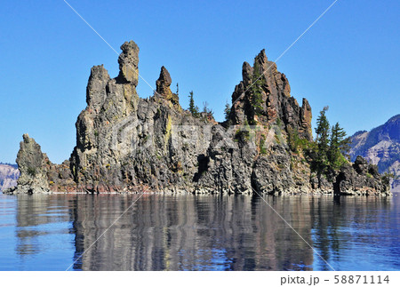 ファントムシップ in クレーターレイク Crater Lake National Park ファントムシップ in クレーターレイク Crater Lake National Park 58871114
