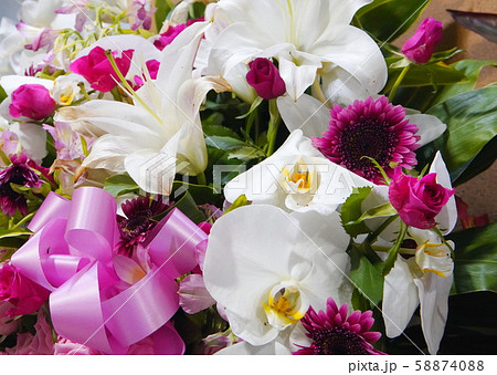 フラワーアレンジメント フラワーアレンジメント 58874088