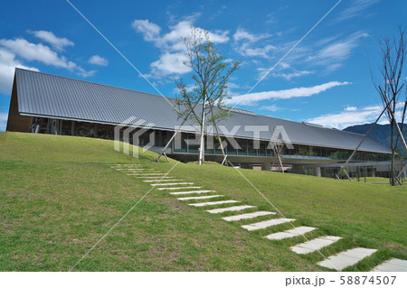 【福井県年縞博物館】 福井県三方上中郡若狭町鳥浜 58874507