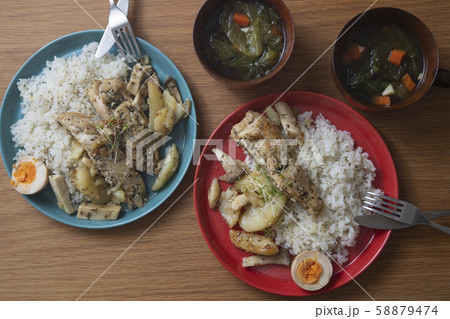 ハーブチキン＆ライス〜煮たまご添え〜 58879474