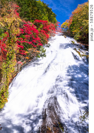 《栃木県》秋の奥日光・湯滝 《栃木県》秋の奥日光・湯滝 58879526
