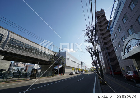 札幌　平岸通の街風景（澄川4条7丁目、自衛隊前駅付近） 58880674