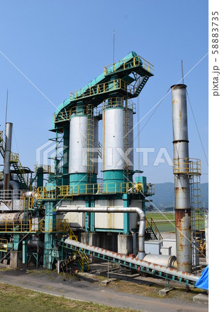 アスファルト工場 58883735