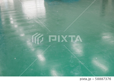 工場の床 緑色 工場の床 緑色 58887376