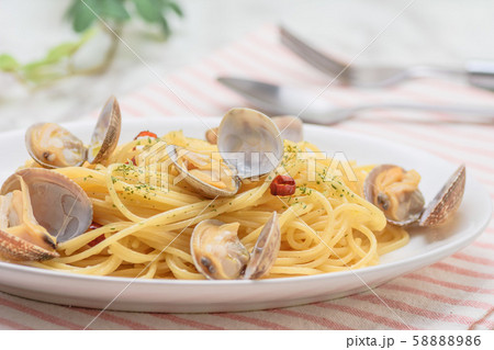 ボンゴレパスタ ボンゴレパスタ 58888986