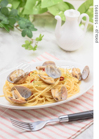 ボンゴレパスタ ボンゴレパスタ 58888991