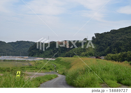 南山城跡を望む 岡山県倉敷市 南山城跡を望む 岡山県倉敷市 58889727